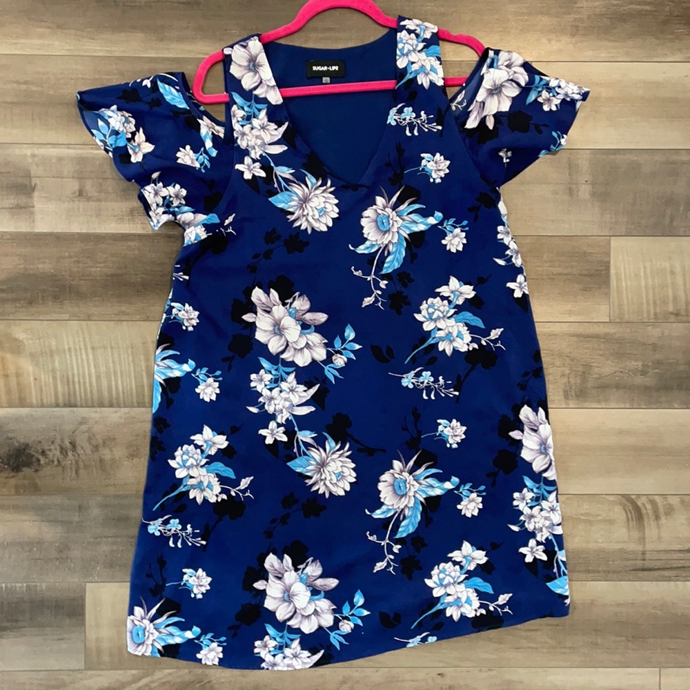 Sugar Lips cold shoulder shift dress